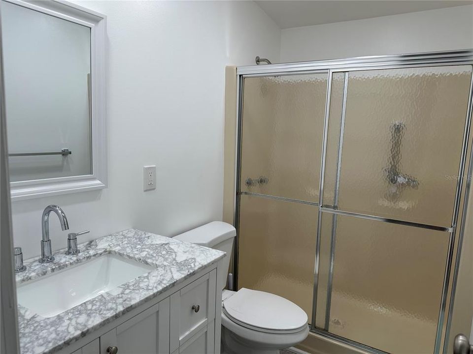 For Sale: $189,000 (2 beds, 2 baths, 1056 Square Feet)