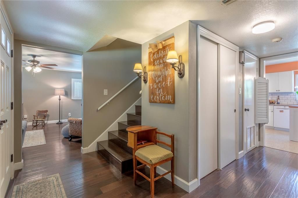 Active With Contract: $510,000 (4 beds, 2 baths, 2320 Square Feet)