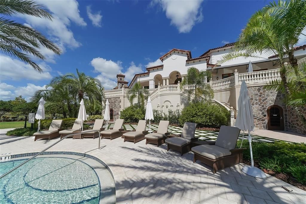 For Sale: $2,750,000 (5 beds, 4 baths, 3601 Square Feet)