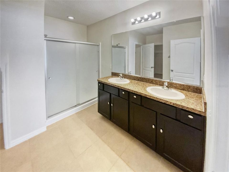 Active With Contract: $312,000 (4 beds, 2 baths, 1829 Square Feet)