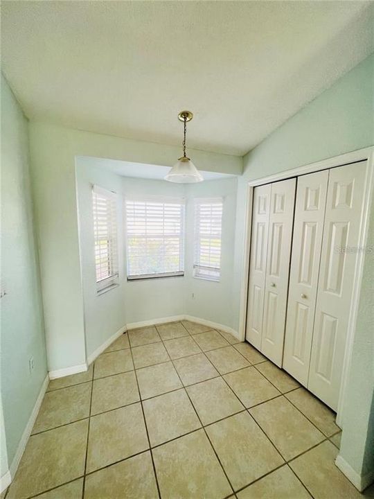For Rent: $2,100 (3 beds, 2 baths, 1535 Square Feet)