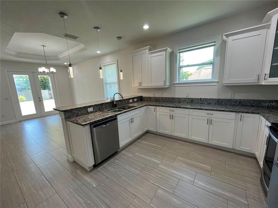 Kitchen/ Dining area