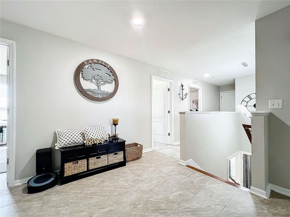 For Sale: $387,000 (4 beds, 2 baths, 2498 Square Feet)