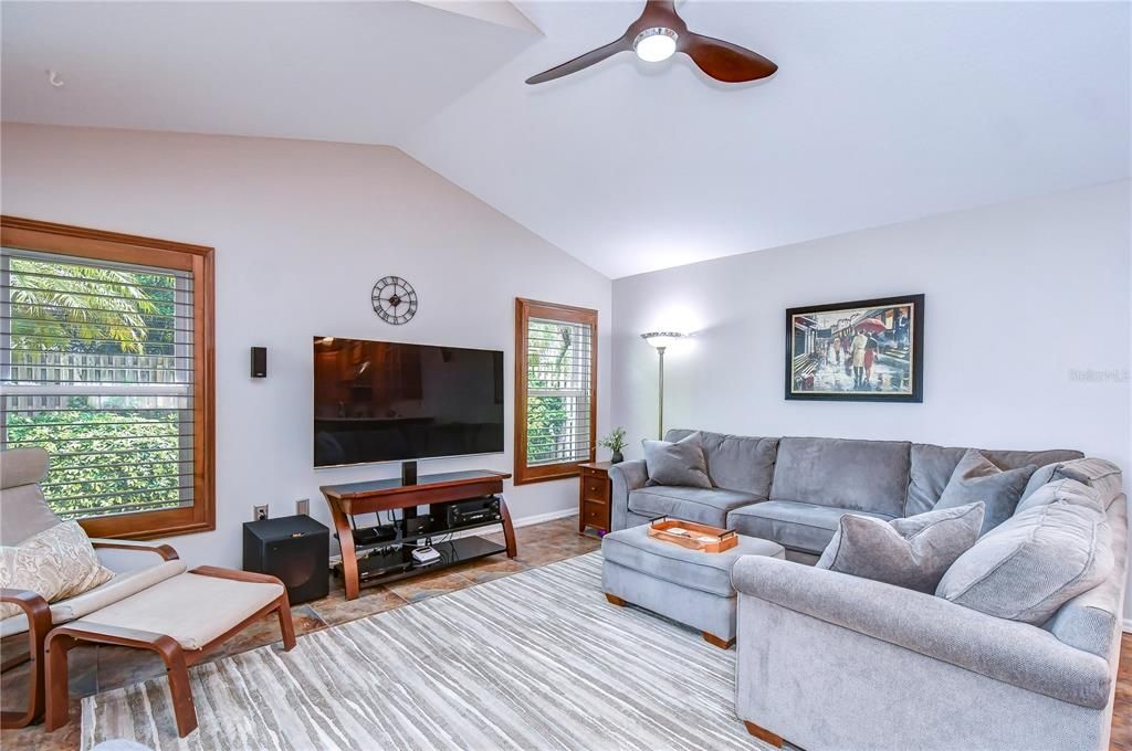 Active With Contract: $649,000 (4 beds, 2 baths, 2152 Square Feet)