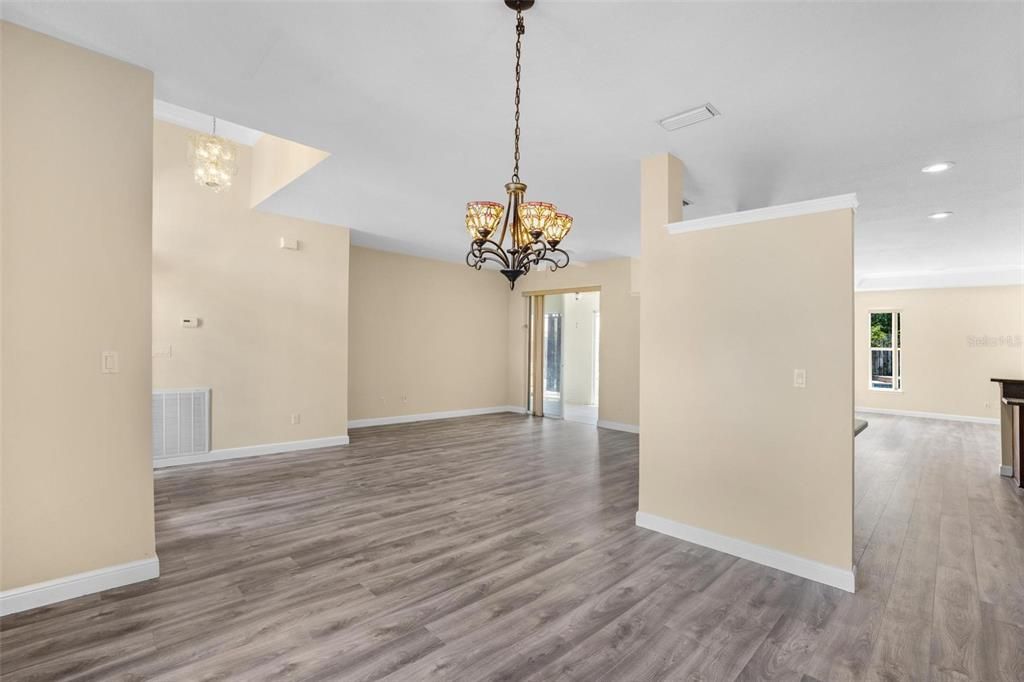 Active With Contract: $425,000 (3 beds, 2 baths, 2329 Square Feet)