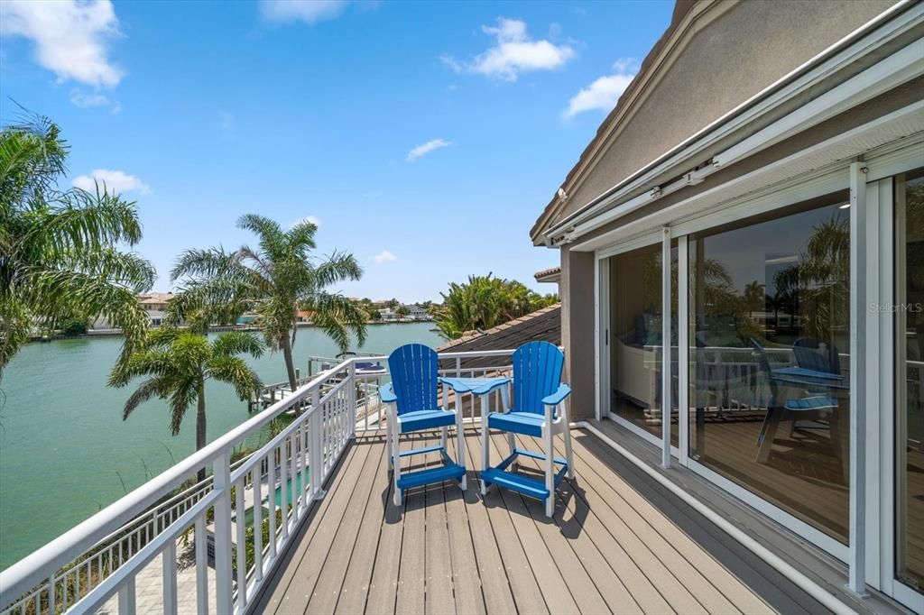 Recently Sold: $2,800,000 (3 beds, 3 baths, 3406 Square Feet)