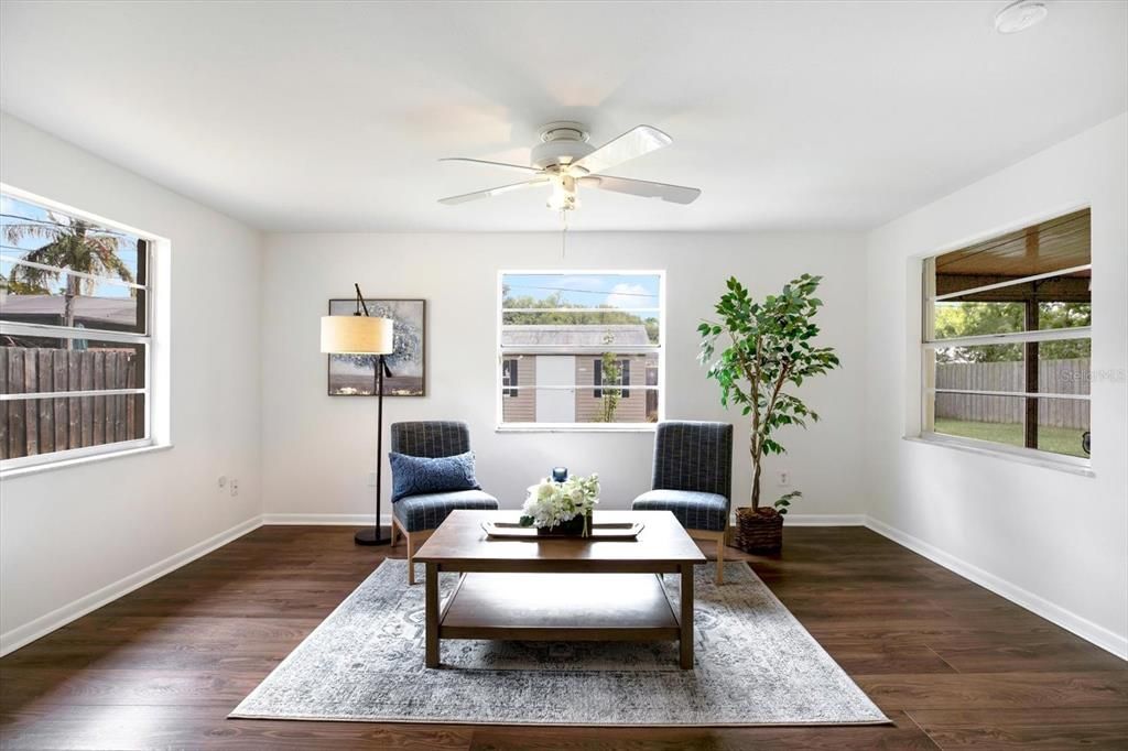 Active With Contract: $300,000 (2 beds, 2 baths, 1420 Square Feet)