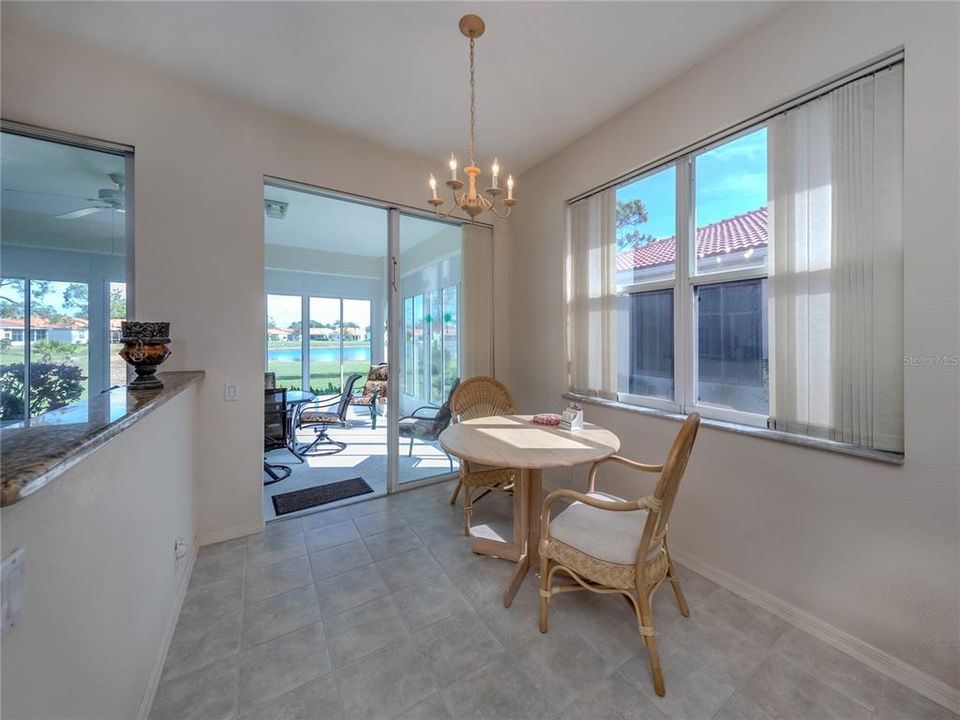 For Sale: $439,900 (2 beds, 2 baths, 1693 Square Feet)
