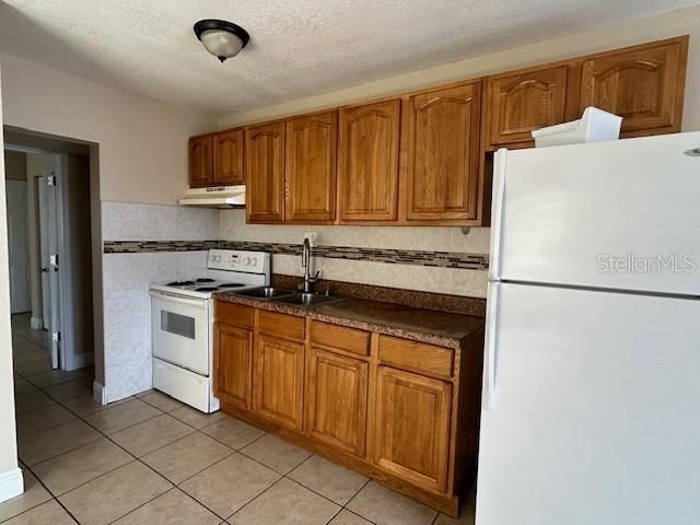 Recently Rented: $1,065 (1 beds, 1 baths, 600 Square Feet)