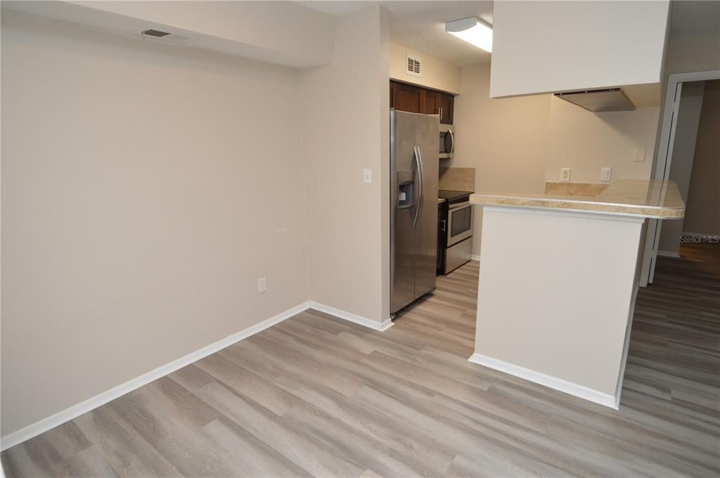 Recently Rented: $1,675 (2 beds, 2 baths, 1007 Square Feet)