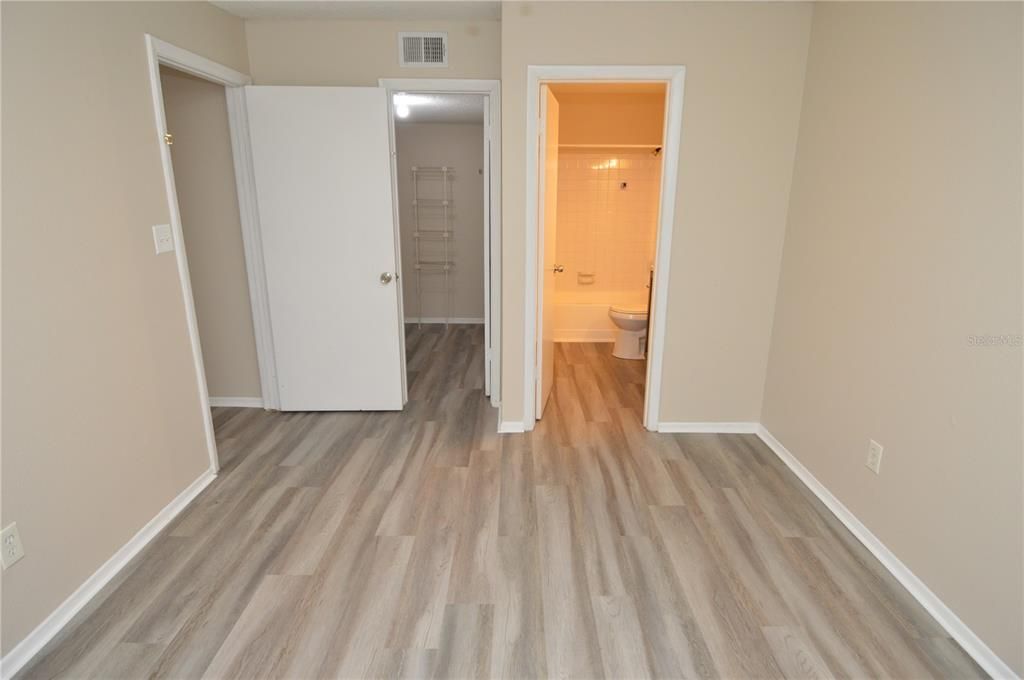 Recently Rented: $1,675 (2 beds, 2 baths, 1007 Square Feet)