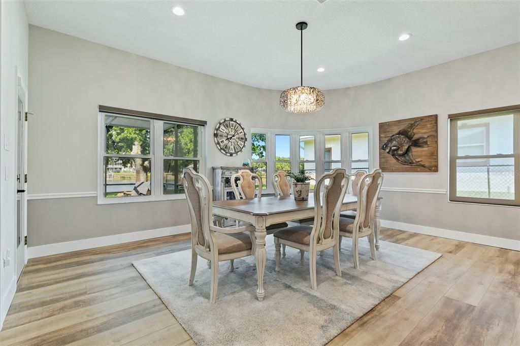 Active With Contract: $1,395,000 (3 beds, 2 baths, 2714 Square Feet)