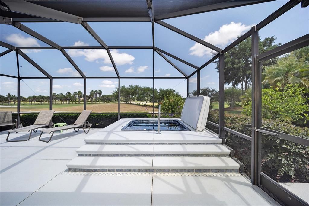 Birdcage with InGround Spa and Golf Course View