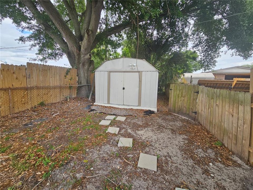 For Sale: $234,000 (3 beds, 1 baths, 1085 Square Feet)