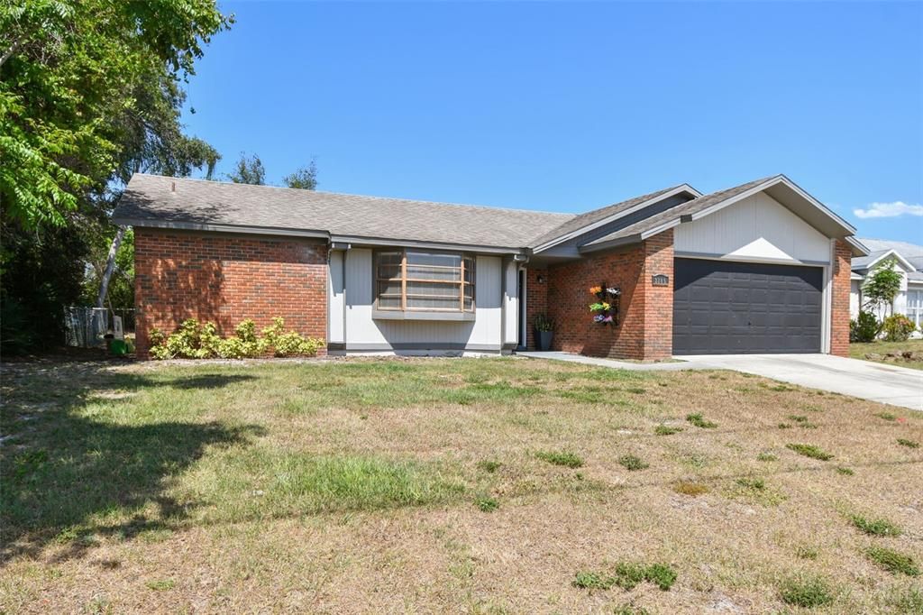 For Sale: $289,900 (3 beds, 2 baths, 1388 Square Feet)