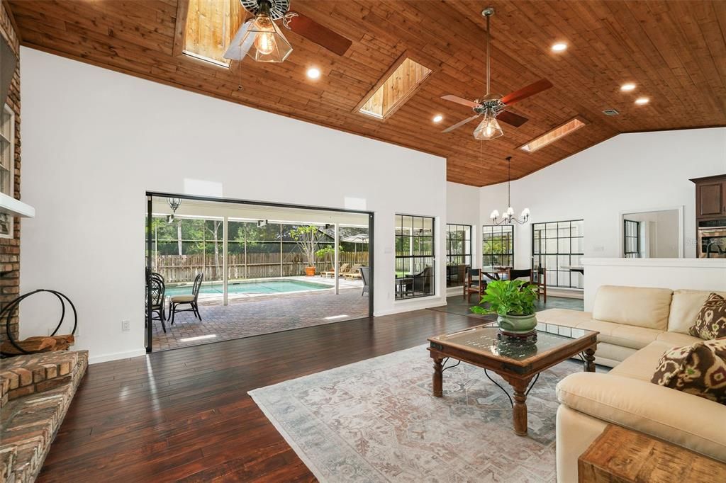 Active With Contract: $1,150,000 (4 beds, 2 baths, 3089 Square Feet)