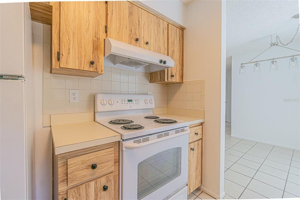 For Rent: $2,195 (3 beds, 2 baths, 1344 Square Feet)