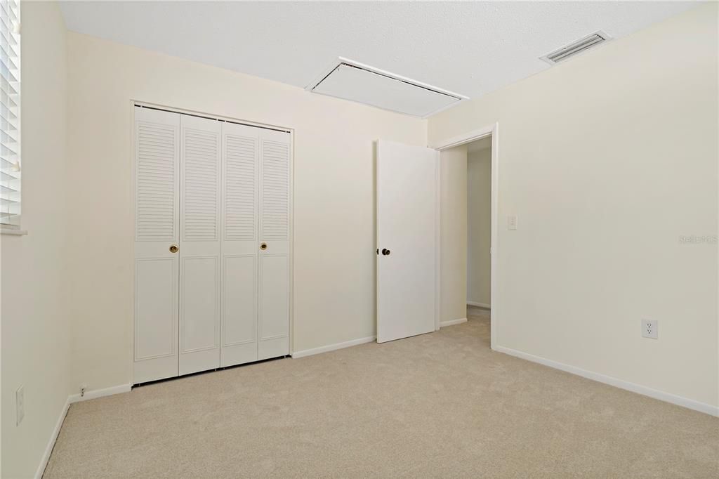 third bedroom with closet