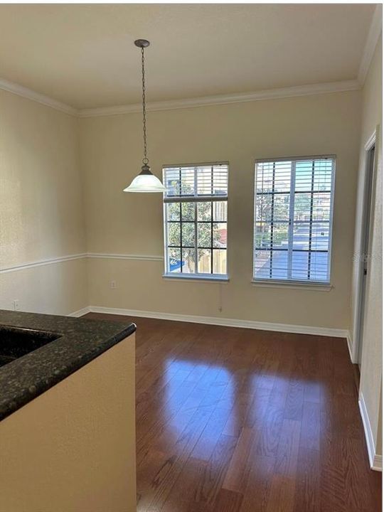Recently Rented: $2,400 (2 beds, 2 baths, 1349 Square Feet)