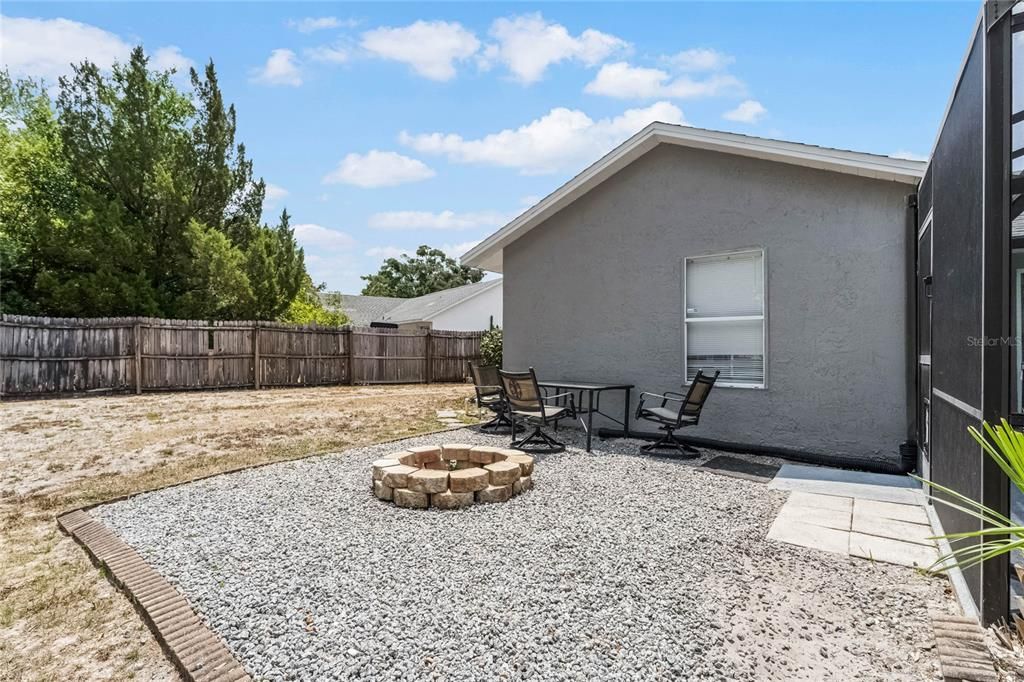 Active With Contract: $379,900 (4 beds, 2 baths, 1821 Square Feet)