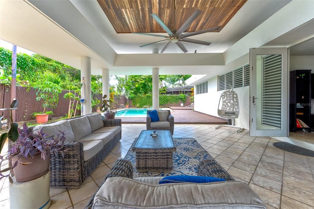 Recently Sold: $725,000 (5 beds, 4 baths, 0 Square Feet)