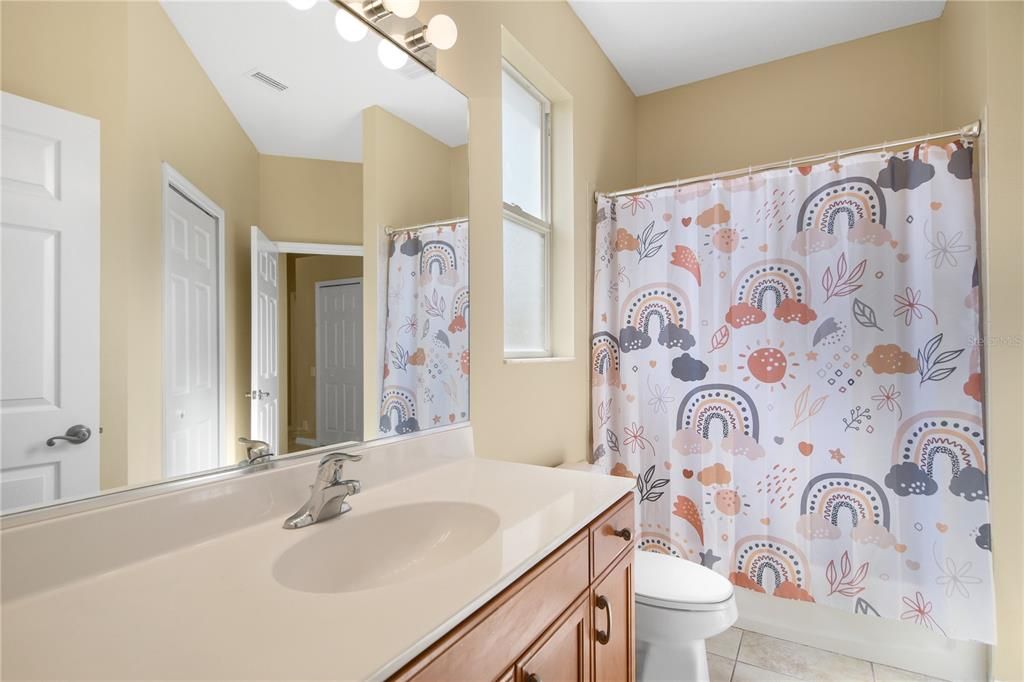 Active With Contract: $2,800 (3 beds, 2 baths, 1875 Square Feet)