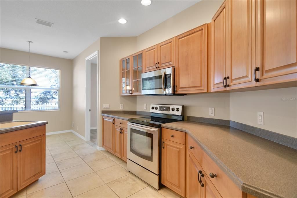 Active With Contract: $2,800 (3 beds, 2 baths, 1875 Square Feet)