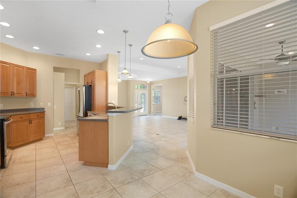 Active With Contract: $2,800 (3 beds, 2 baths, 1875 Square Feet)