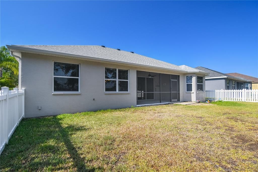 Active With Contract: $2,800 (3 beds, 2 baths, 1875 Square Feet)