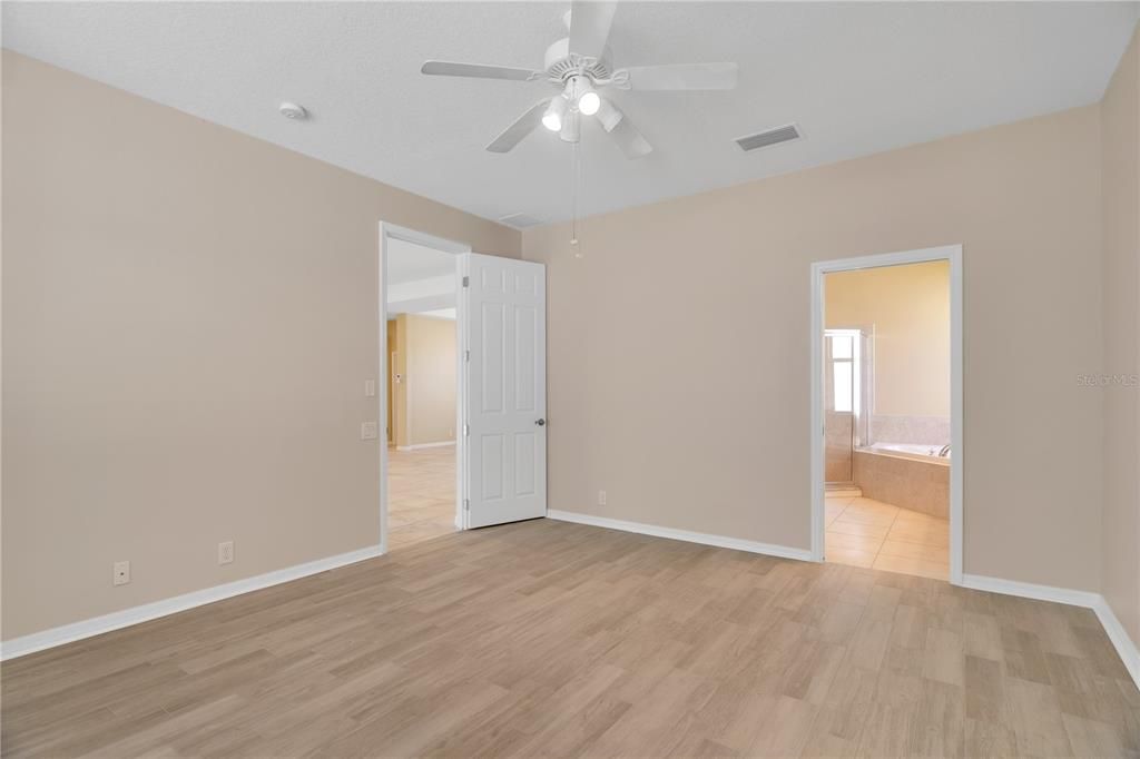 Active With Contract: $2,800 (3 beds, 2 baths, 1875 Square Feet)