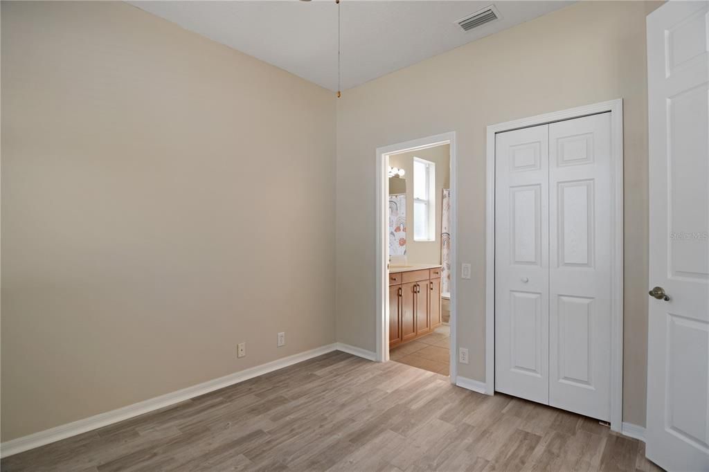 Active With Contract: $2,800 (3 beds, 2 baths, 1875 Square Feet)