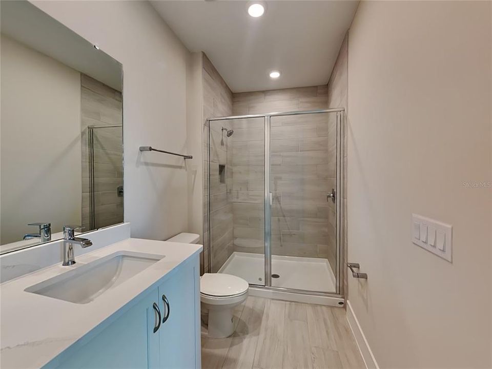For Rent: $2,699 (3 beds, 2 baths, 2109 Square Feet)
