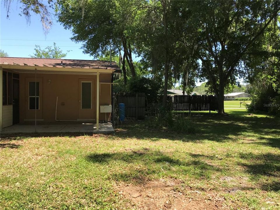 For Sale: $269,000 (3 beds, 2 baths, 1616 Square Feet)