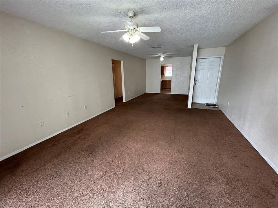 For Rent: $1,700 (2 beds, 2 baths, 1125 Square Feet)