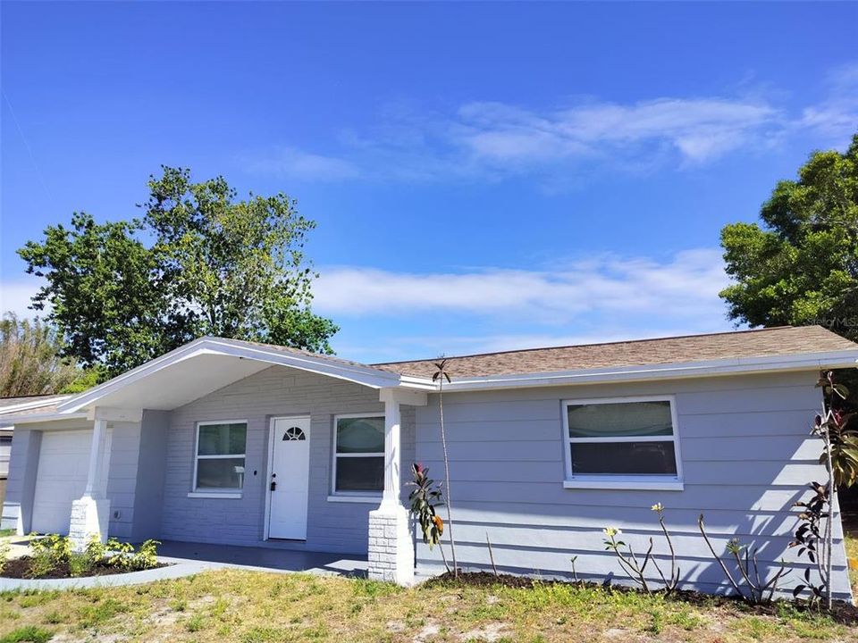 For Sale: $249,900 (3 beds, 1 baths, 1255 Square Feet)