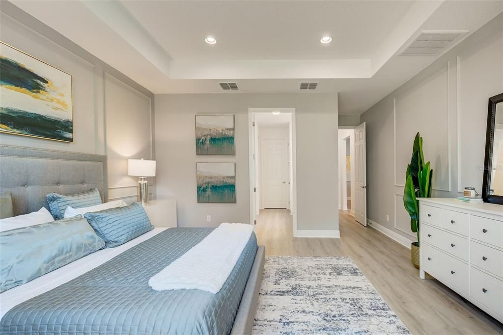 Active With Contract: $850,000 (4 beds, 4 baths, 3091 Square Feet)