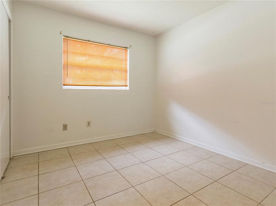 For Rent: $1,700 (3 beds, 2 baths, 1148 Square Feet)