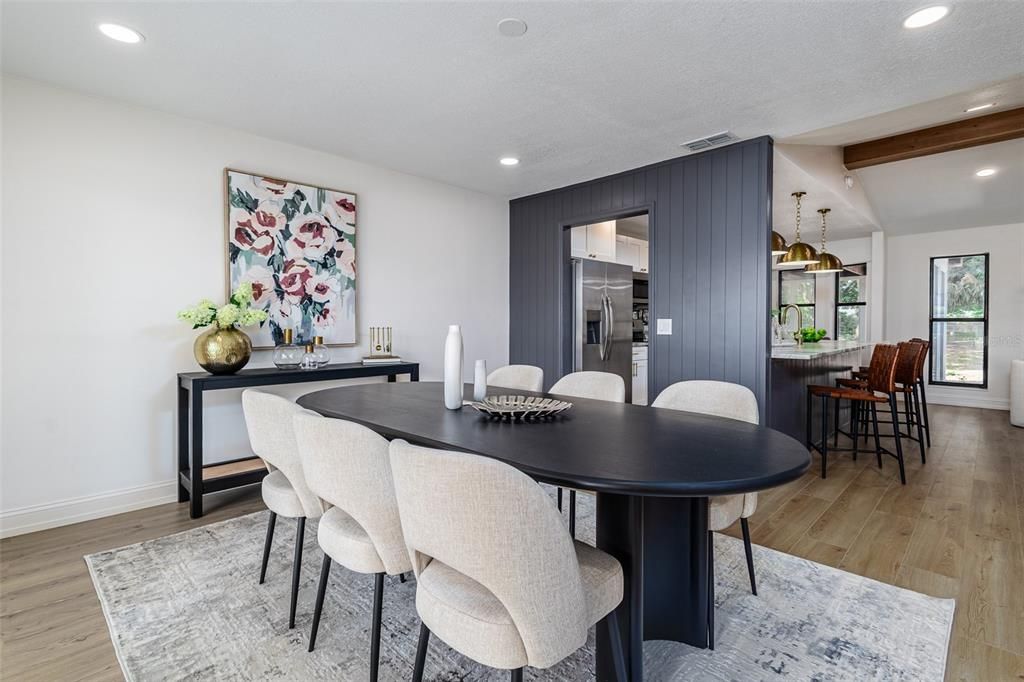 Active With Contract: $415,000 (3 beds, 2 baths, 1634 Square Feet)