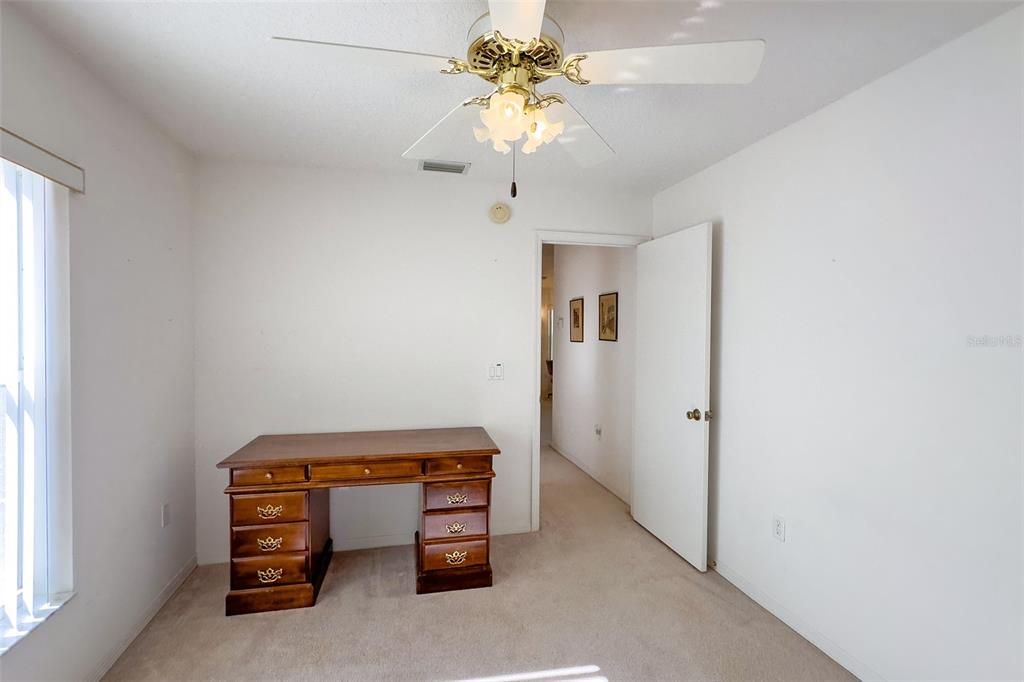 For Sale: $299,000 (2 beds, 2 baths, 1486 Square Feet)