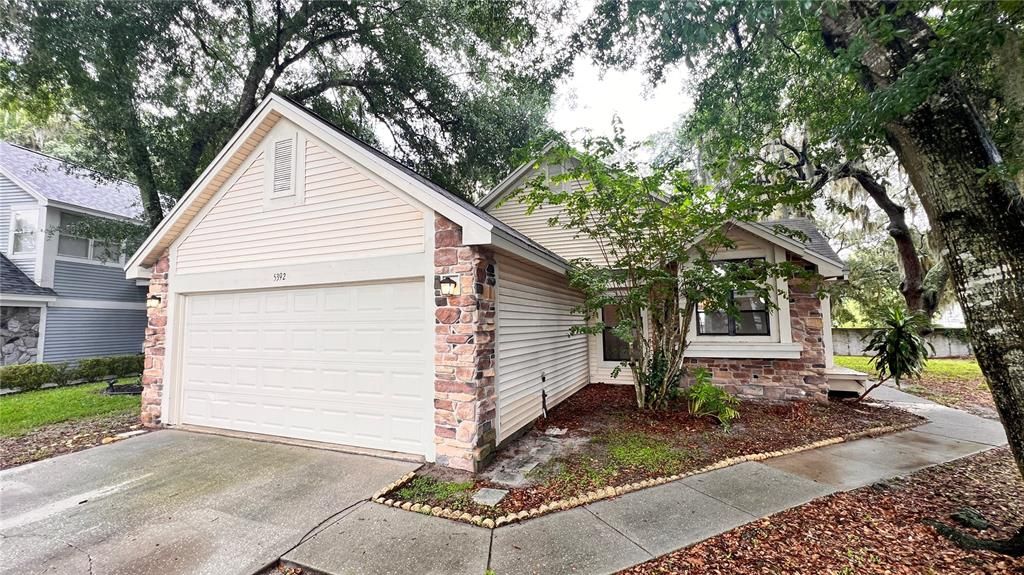 For Rent: $2,279 (3 beds, 2 baths, 1219 Square Feet)