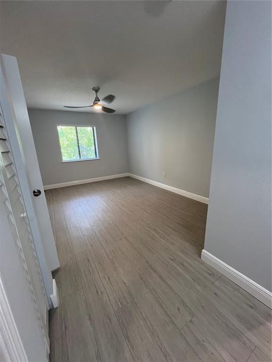 For Sale: $229,900 (2 beds, 2 baths, 1030 Square Feet)