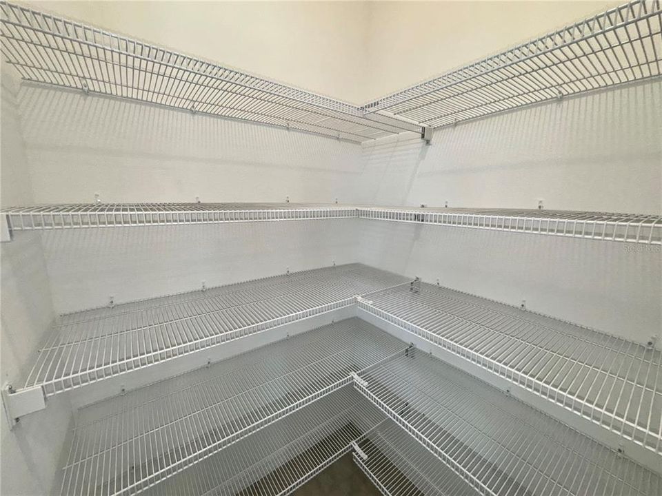 En Renta: $2,275 (3 camas, 2 baños, 1553 Pies cuadrados)