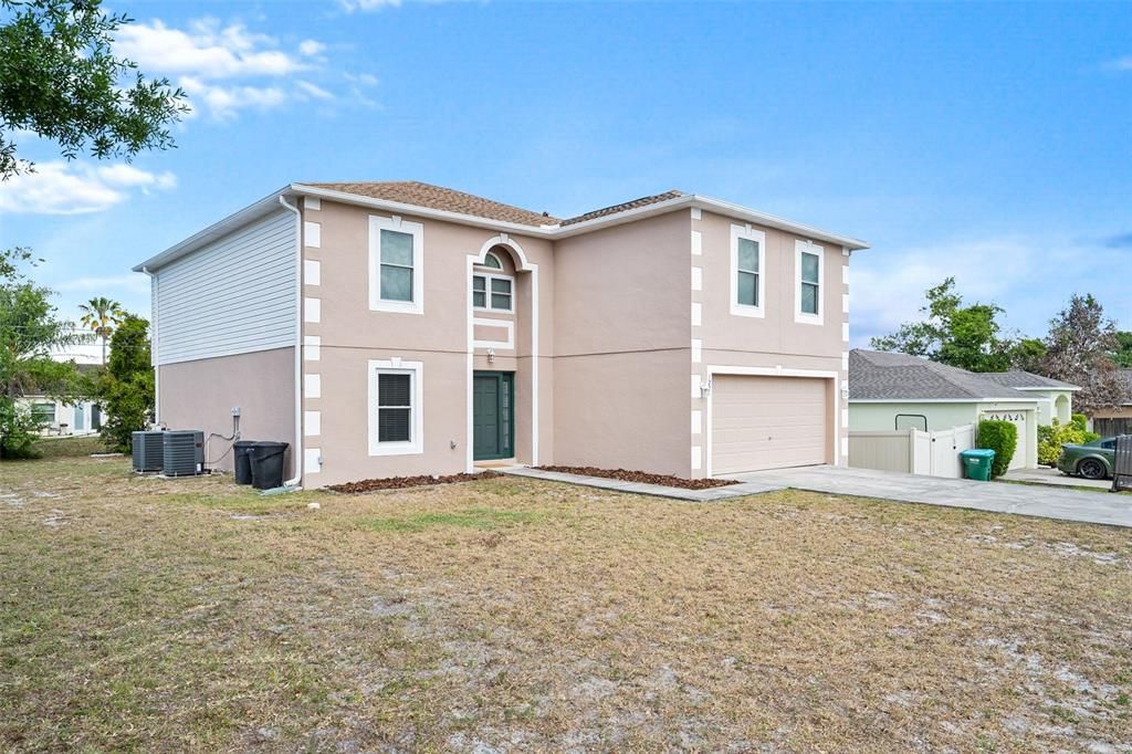 For Sale: $425,000 (4 beds, 2 baths, 2899 Square Feet)