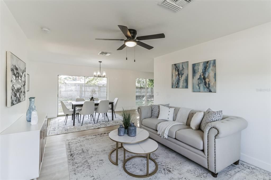 Active With Contract: $279,990 (3 beds, 2 baths, 1288 Square Feet)