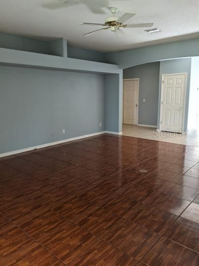 For Rent: $3,000 (4 beds, 2 baths, 3444 Square Feet)