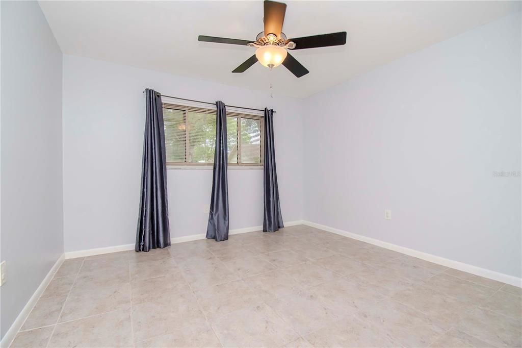 For Rent: $2,150 (2 beds, 2 baths, 1255 Square Feet)