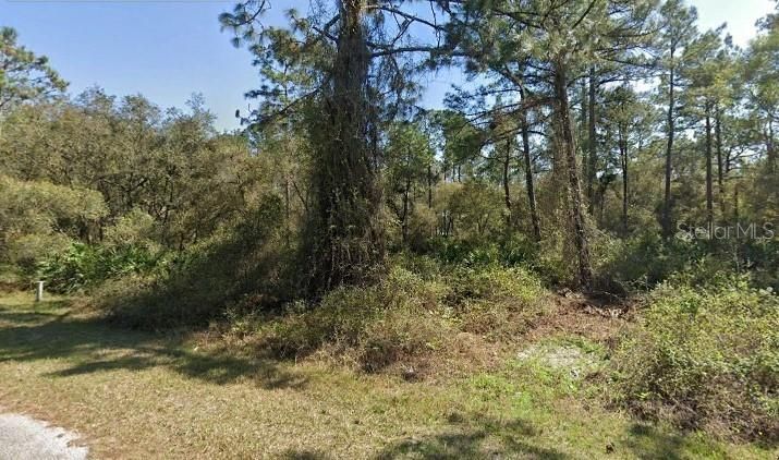 Active With Contract: $39,000 (1.00 acres)