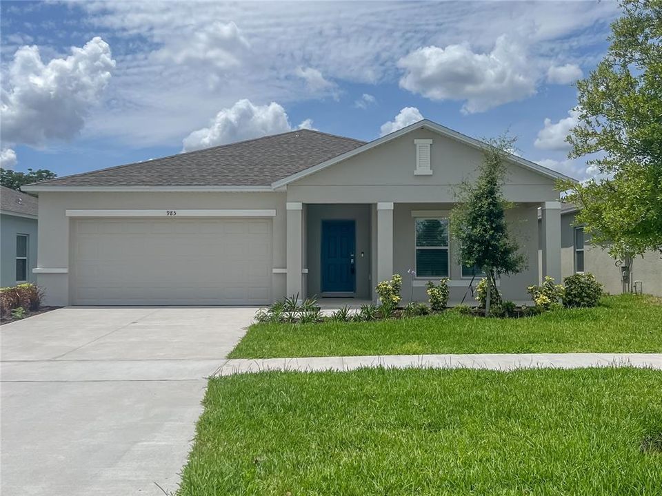 Active With Contract: $2,800 (4 beds, 3 baths, 2106 Square Feet)