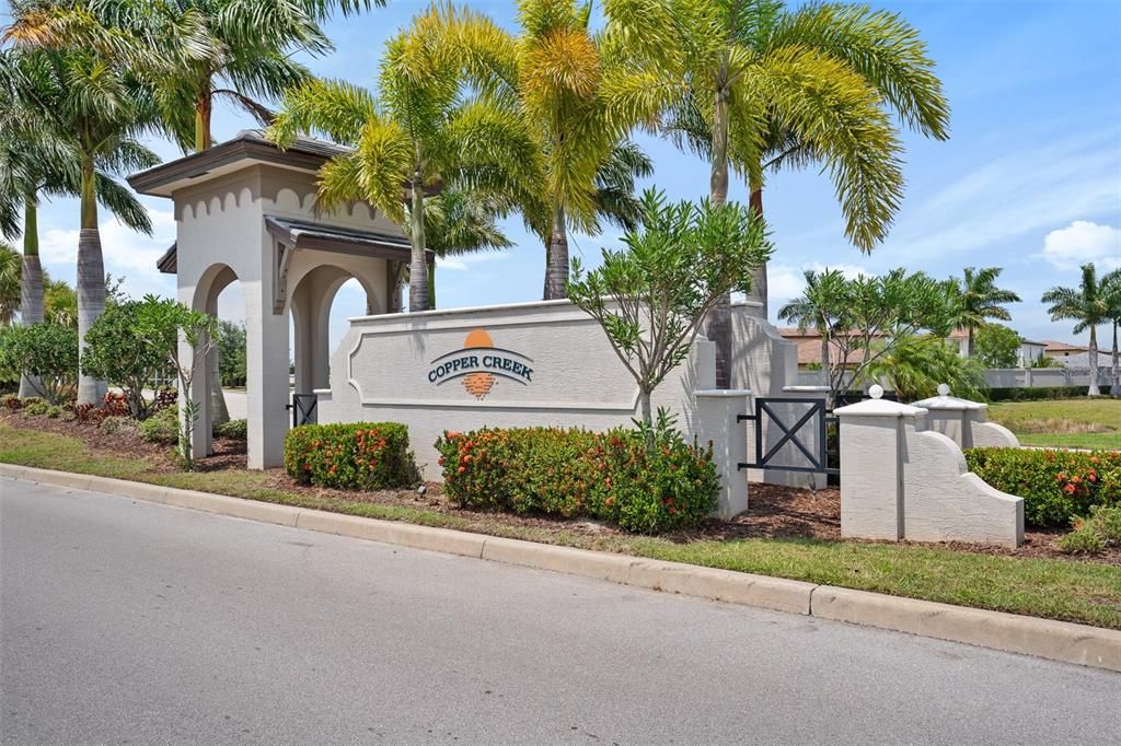 Active With Contract: $439,999 (4 beds, 3 baths, 2275 Square Feet)