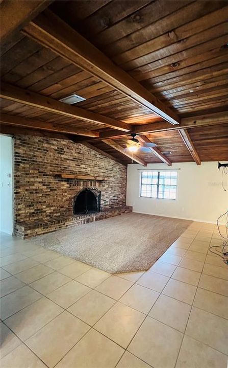 Active With Contract: $425,000 (4 beds, 2 baths, 2062 Square Feet)